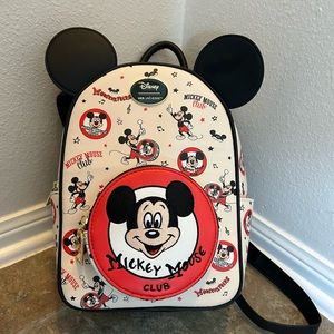 Disney Her Universe Mickey Mouse Backpack.